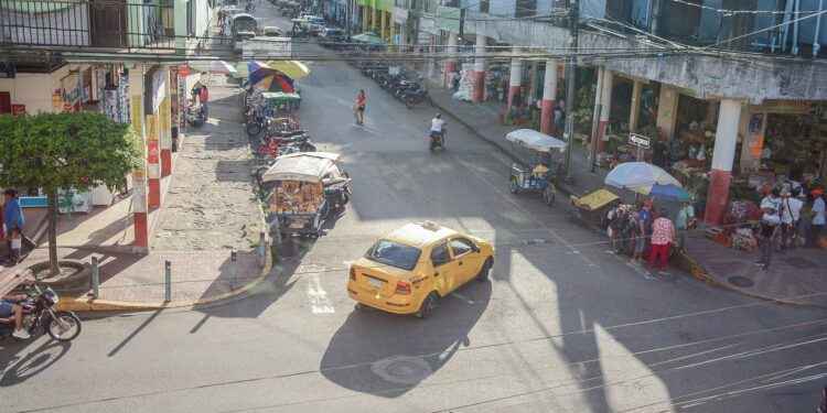 Calle Mariscal Sucre cambia de sentido en la ciudad de Nueva Loja.