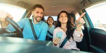 Viajes por carretera: ¿Cómo moverse de forma segura en Ecuador?