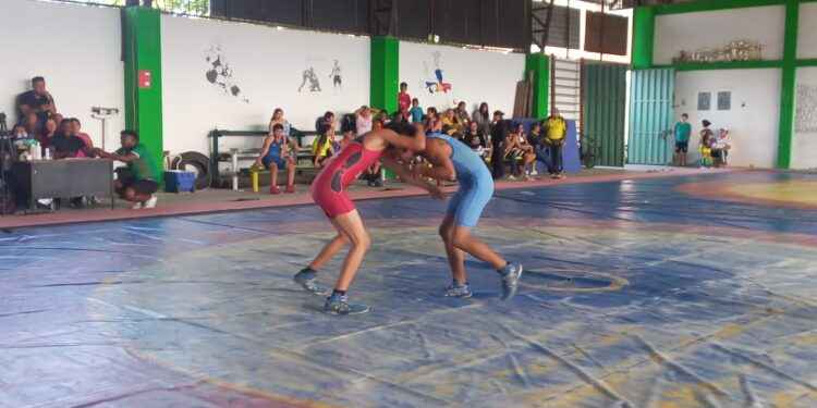 En Nueva Loja se realizó selectivo de lucha olímpica.