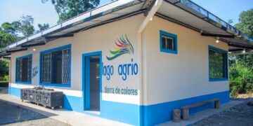 Pacayacu recibe casa taller para la Asociación Agro Productiva Fuerza de los Pobres.