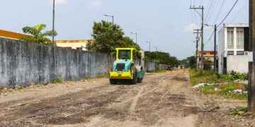 Mejoramos el acceso peatonal y vehicular en unidades educativas