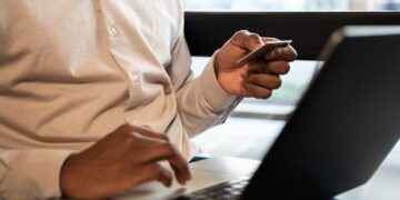 CNE habilita servicio de pago de multas en línea.