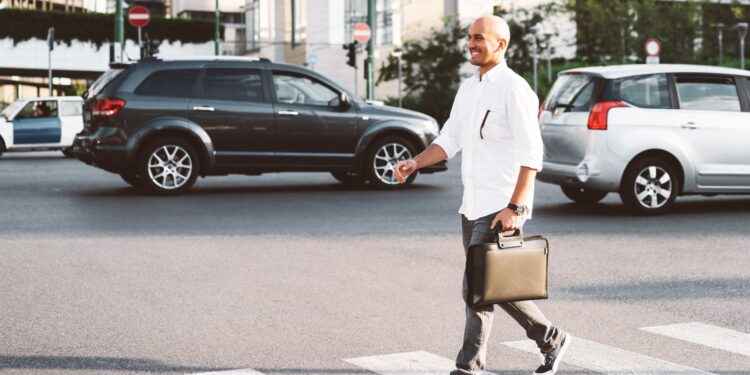 Día Mundial del Peatón: Educación vial para una movilidad más segura.