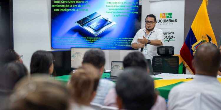 Prefectura de Sucumbíos continúa con el fortalecimiento institucional.