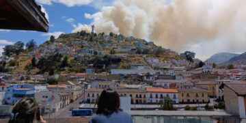 Policía detiene a presunto causante del incendio en El Panecillo.