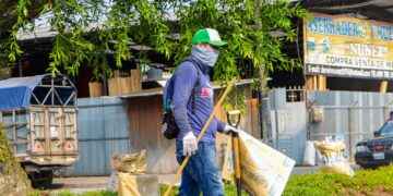 Mingas de limpieza en las calles principales de El Coca.