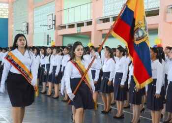 Ecuador celebro el Día de la Bandera el 26 de septiembre.