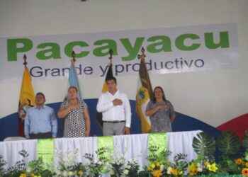 7.7 kilómetros de asfaltado en Pacayacu por parte de la Prefectura de Sucumbíos.