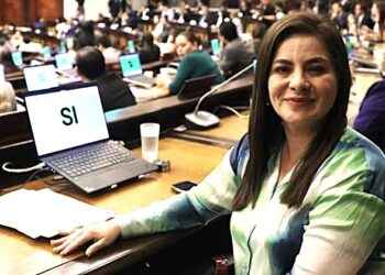 ESPERANZA ROGEL IMPULSARÁ UNIVERSIDADES EN LA AMAZONÍA