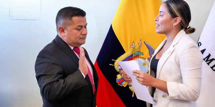 𝘼𝙎𝘼𝙈𝘽𝙇𝙀Í𝙎𝙏𝘼 𝙅𝙐𝘼𝙉 𝙂𝙊𝙉𝙕𝘼𝙂𝘼 𝘼𝙎𝙐𝙈𝙀 𝙎𝙀𝘾𝙍𝙀𝙏𝘼𝙍Í𝘼 𝘿𝙀𝙇 𝙂𝙍𝙐𝙋𝙊 𝙋𝘼𝙍𝙇𝘼𝙈𝙀𝙉𝙏𝘼𝙍𝙄𝙊 “𝙀𝘾𝙐𝘼𝘿𝙊𝙍 𝙎𝙄𝙉 𝙃𝘼𝙈𝘽𝙍𝙀”