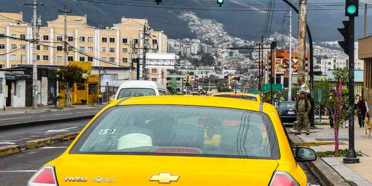Quito suspende el pico y placa durante los feriados de Navidad y Año Nuevo