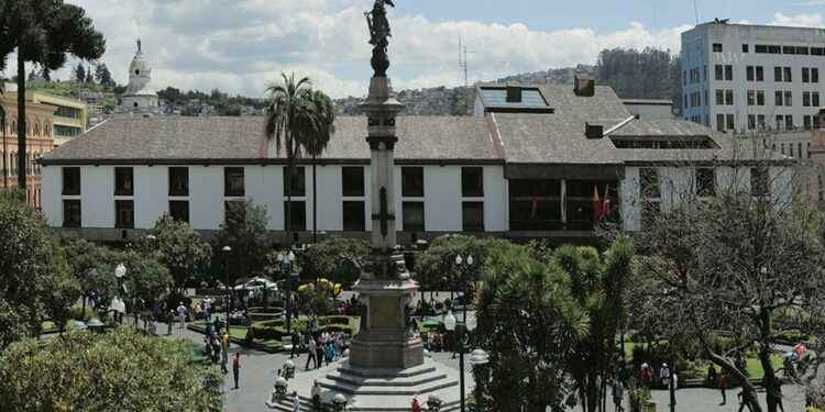 Desde 2026, quiteños pagarán la tasa de basura a través del servicio de agua