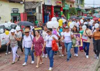TENA DESPIDE CON DOLOR A ALISON ALTAMIRANO MIENTRAS SU FAMILIA EXIGE JUSTICIA: “MI HIJA NO SE MERECÍA ESTO”