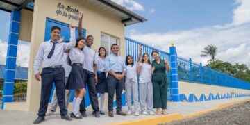 Municipio entrega obra educativa en escuela de Nueva Loja