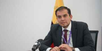 Ministro Harold Burbano aclara propuesta sobre trabajo por horas y anuncia reforma laboral para 2026