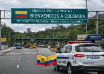 Ecuador aplicará arancel del 30 % a importaciones colombianas y se intensifica el cruce diplomático