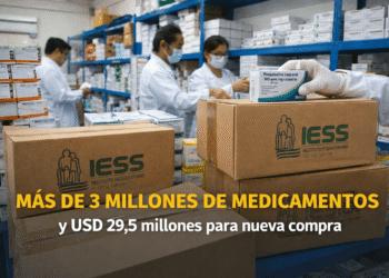 IESS refuerza abastecimiento: entrega tres millones de fármacos y activa nueva adquisición nacional