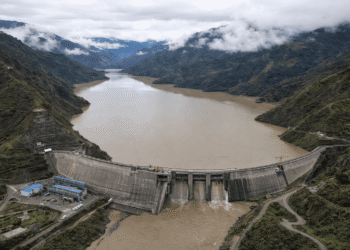 Mazar opera a su máxima capacidad y refuerza el sistema Paute