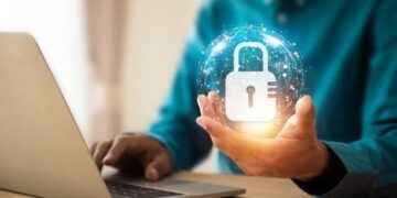 🚨 SECTOR SALUD EN ALERTA: ESTABLECIMIENTOS ENFRENTAN MULTAS DE HASTA EL 1% DE SUS INGRESOS POR NO REGISTRAR DELEGADO DE PROTECCIÓN DE DATOS