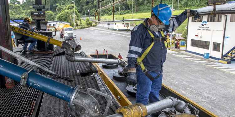 VENTA DE HIDROCARBUROS ELEVA EN 12 % LOS INGRESOS DE PETROECUADOR EN 2026