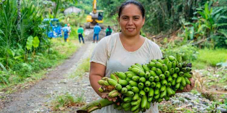 PUENTE ENTRE MANUEL FRANCO Y SAN LUIS VUELVE A FUNCIONAR TRAS INTERVENCIÓN DE LA PREFECTURA DE SUCUMBÍOS