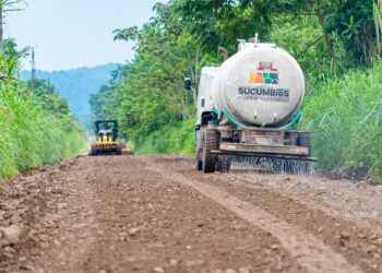 MANTENIMIENTO VIAL EN CASCALES DINAMIZA LA ECONOMÍA Y MEJORA LA CALIDAD DE VIDA RURAL
