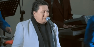 FALLECE EL CANTANTE ECUATORIANO GUSTAVO VELÁSQUEZ, ÍCONO DE LA CUMBIA ANDINA