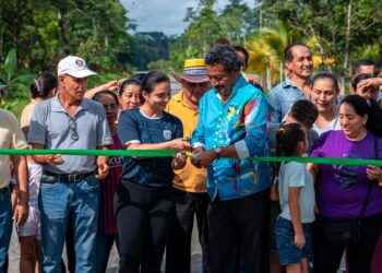 NUEVA VÍA DE LASTRADO MEJORA MOVILIDAD Y PRODUCCIÓN AGRÍCOLA EN GENERAL FARFÁN