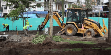 PARQUE CENTRAL RENACE CON OBRAS QUE IMPULSAN EMPLEO Y DESARROLLO PARA EL CANTÓN