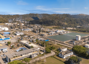 GOBIERNO NACIONAL REACTIVA UNIDAD FCC DE REFINERÍA ESMERALDAS Y FORTALECE PRODUCCIÓN DE COMBUSTIBLES