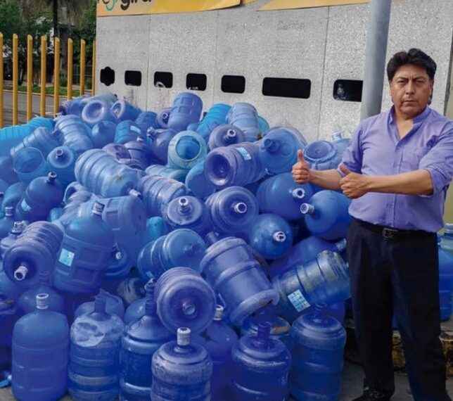 UN COMPROMISO CON LA AMAZONÍA Y EL PLANETA: LA HISTORIA DE RENÉ PILICITA ROSERO Y SU RED DE RECICLAJE