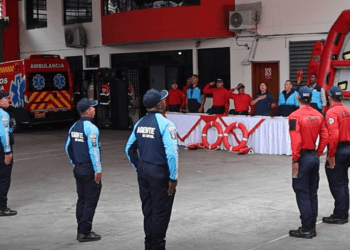MUNICIPALIDAD DE FRANCISCO DE ORELLANA FORTALECE LA CAPACITACIÓN DE SUS AGENTES PARA RESPONDER A EMERGENCIAS ACUÁTICAS