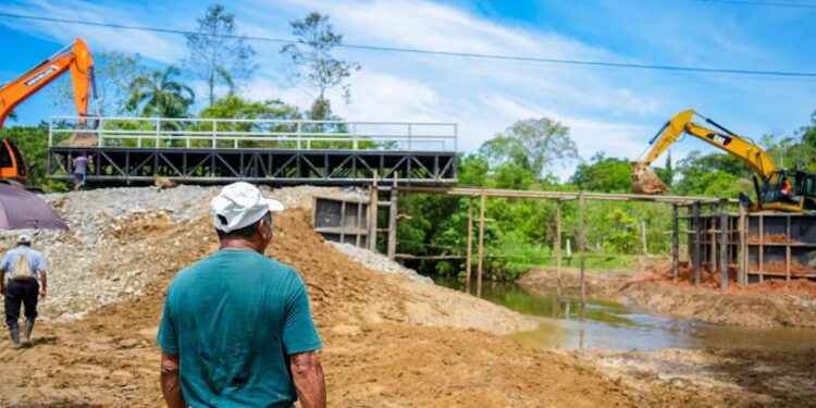 NUEVO PUENTE SOBRE EL RÍO VENADO MEJORA LA CONEXIÓN DE COMUNIDADES RURALES DE SANTA CECILIA