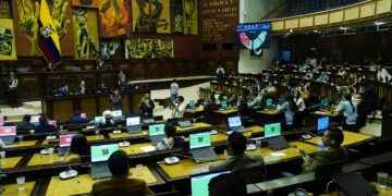 ENTRA EN VIGENCIA LA NUEVA LEY DE TRÁNSITO: CAMBIAN MULTAS, LICENCIAS Y CONTROL VIAL